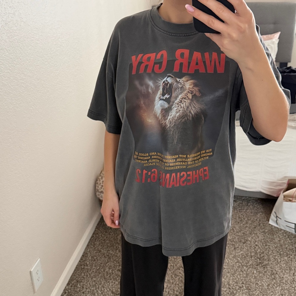 War Cry Graphic T-Shirt